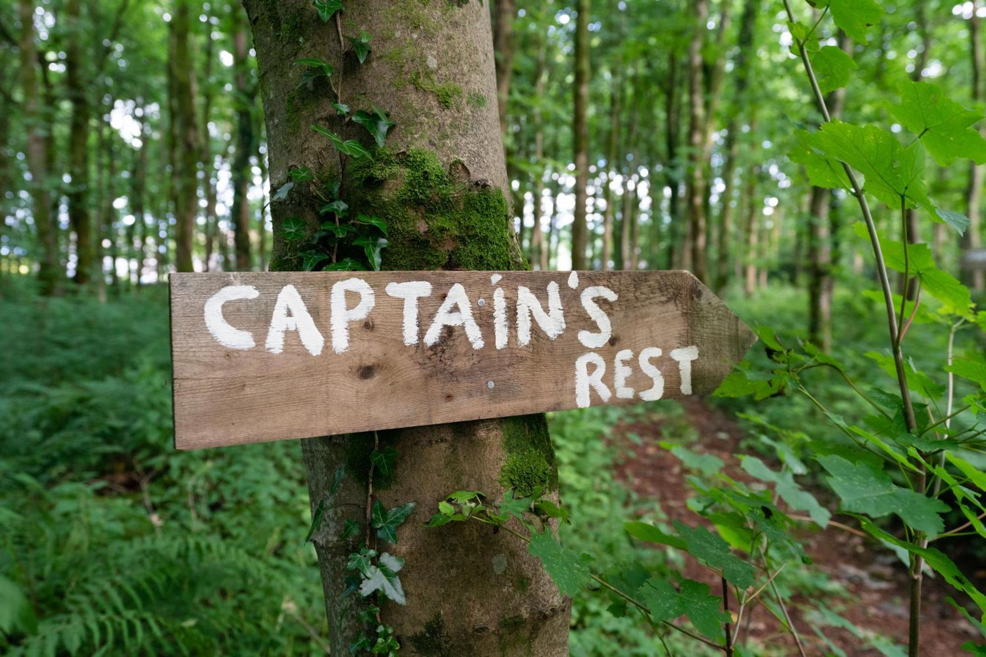 Off-Grid Relaxing Getaway At The Captain'S Rest Clachan of Campsie Exteriör bild